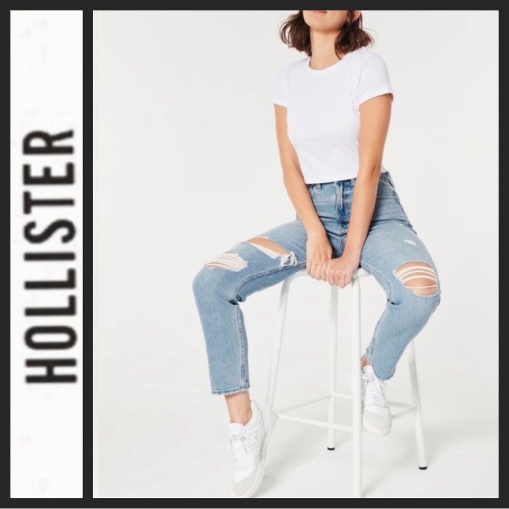 Hollister Curvy Ultra High Rise Vintage Straight Jeans